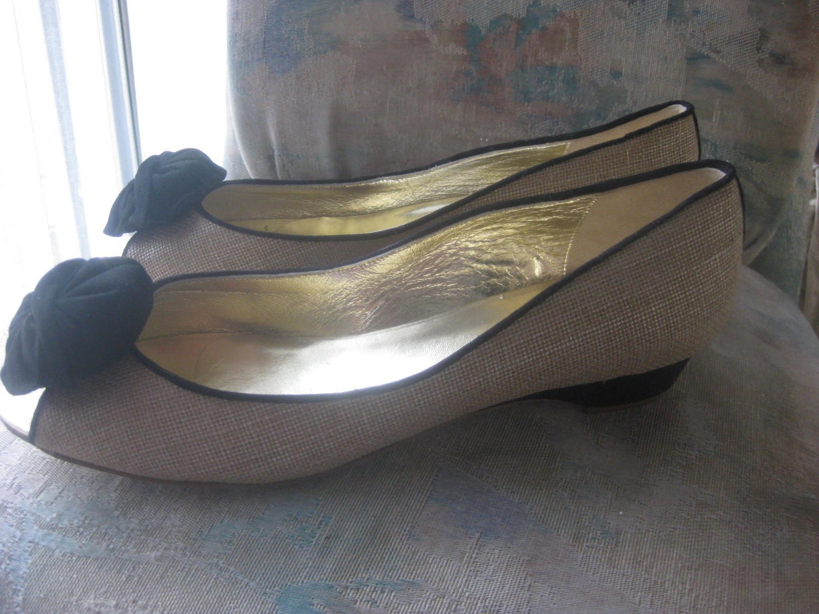 claudia ciuti shoes flats open toe new size 10.5 beige black