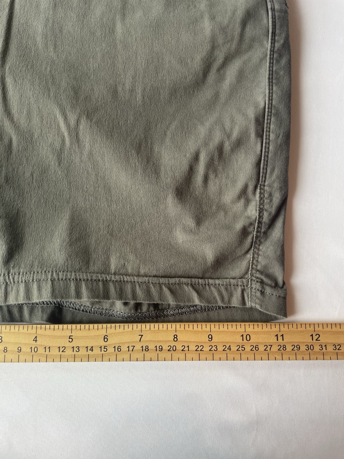 Kuhl Resistor Lite Chino Shorts Mens 36 Charcoal Hiking Trail Outdoor Stretch