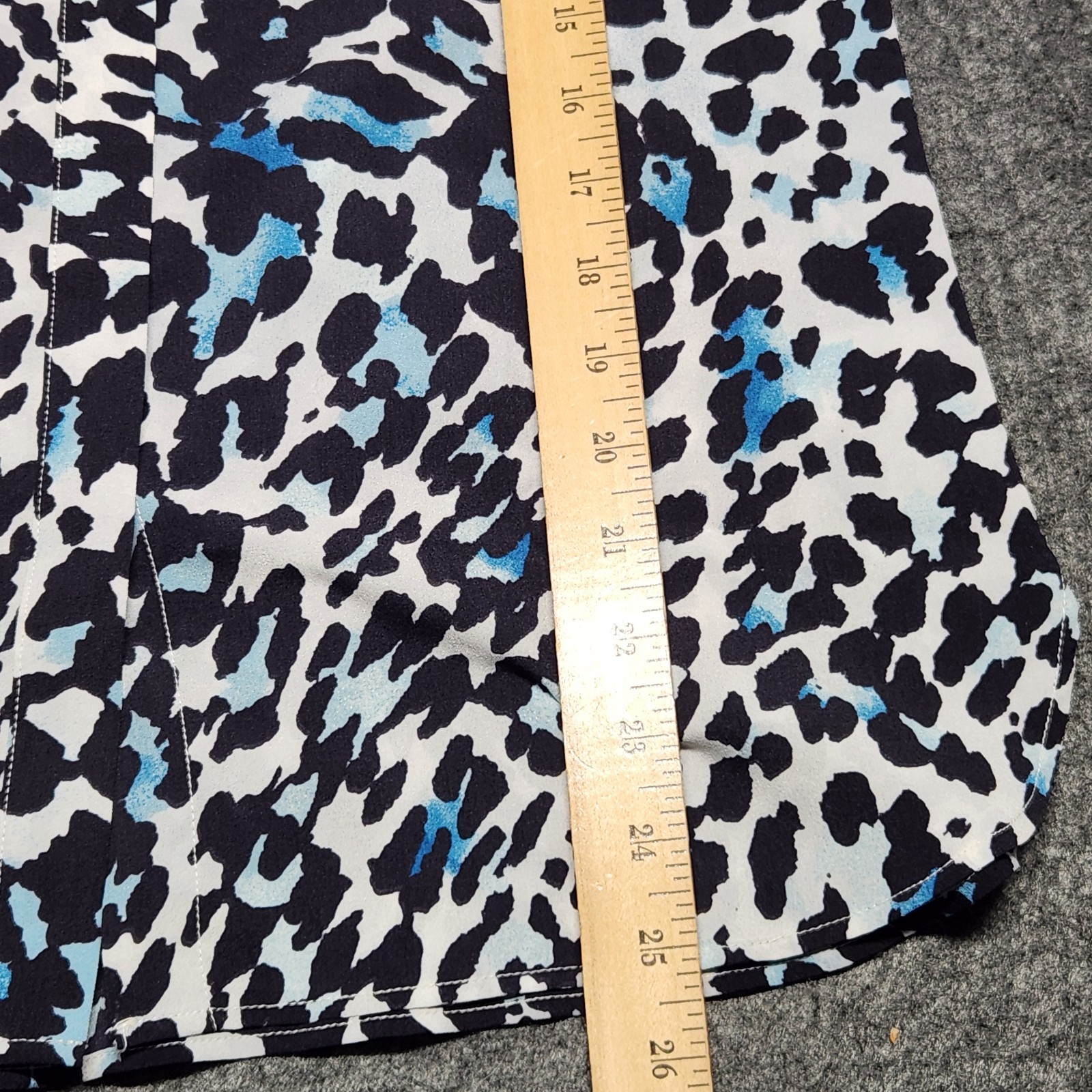 Talbots Petite Animal Print Hidden Buttons Roll Tab Sleeves Shirt Blouse PP NWT