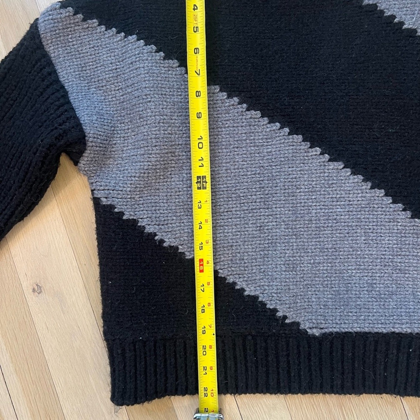 Elan Chunky Knit Sweater (Sz S)
