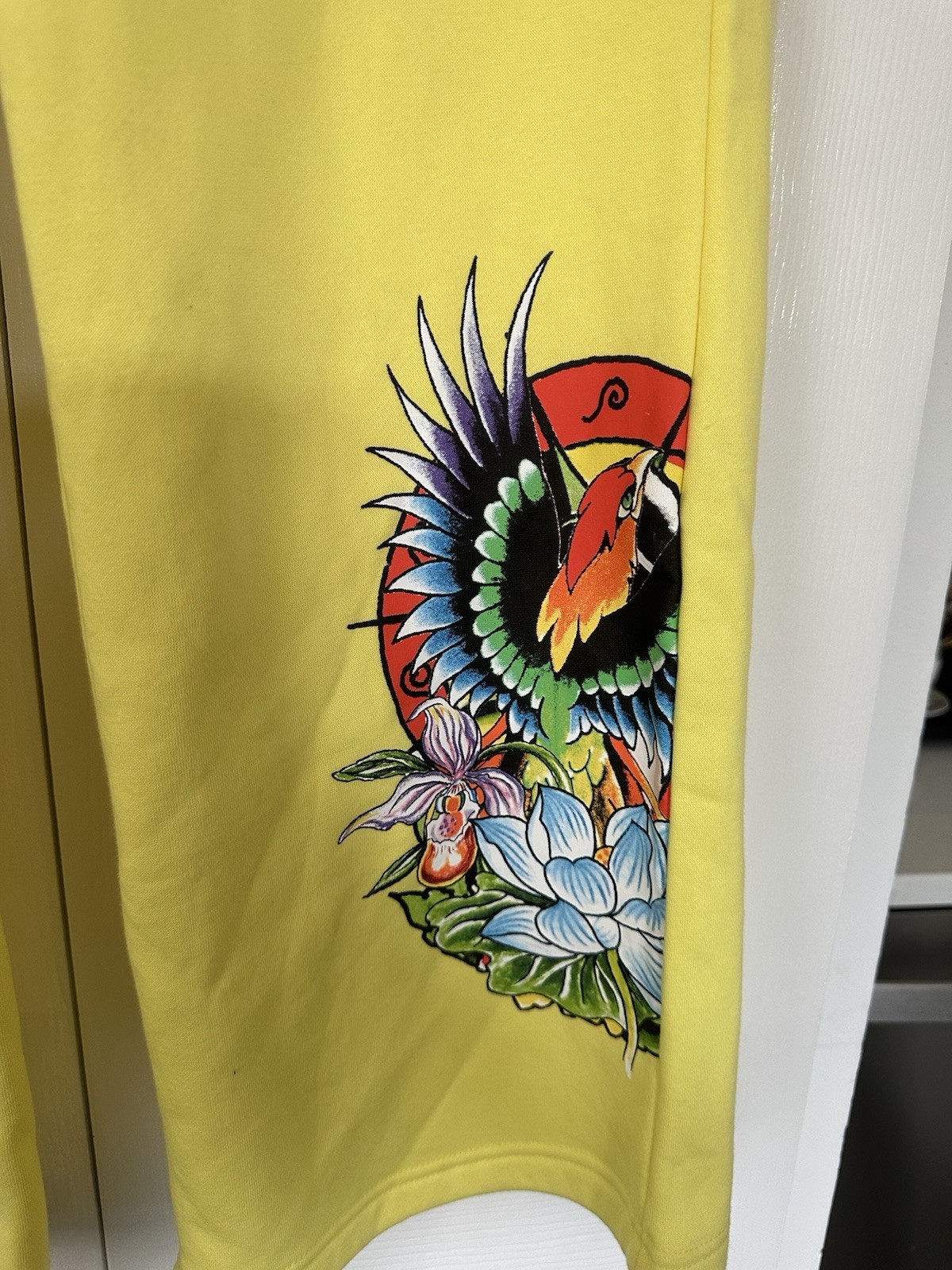 Ed Hardy Women’s Lemon Yellow Graphic Wide Leg Sweatpants Size Small NWT