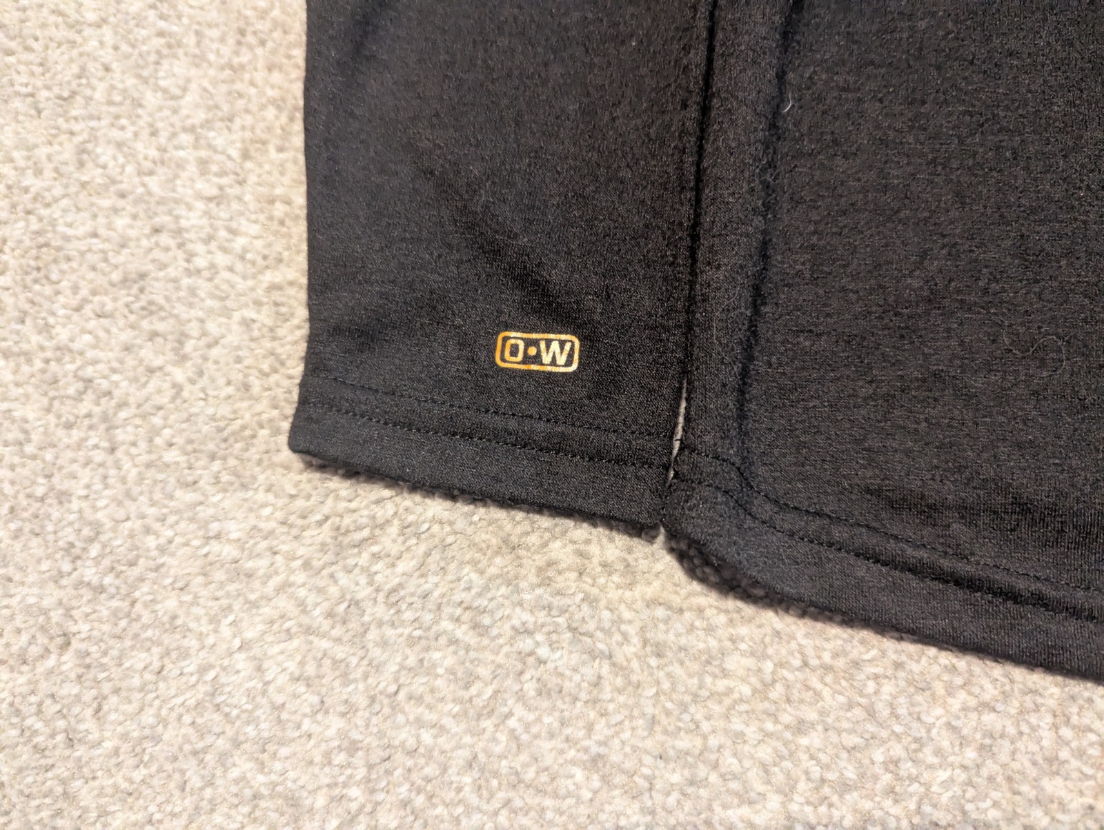 Omni Wool Shirt Mens Medium Black Wool Blend Long Sleeve Base Layer