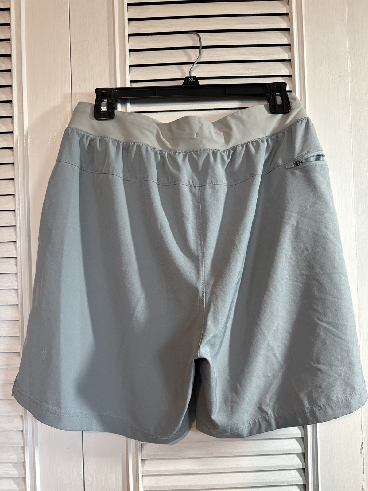 Men’s Smooth feel Ultra Lightweight NWOT Dri Fit Soft Stretch Band Size M