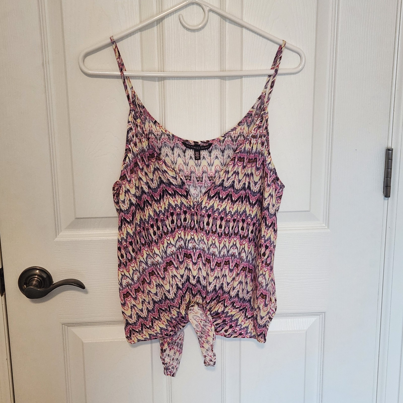Victoria’s Secret Ikat Print Tie Front Tank Cami Size L