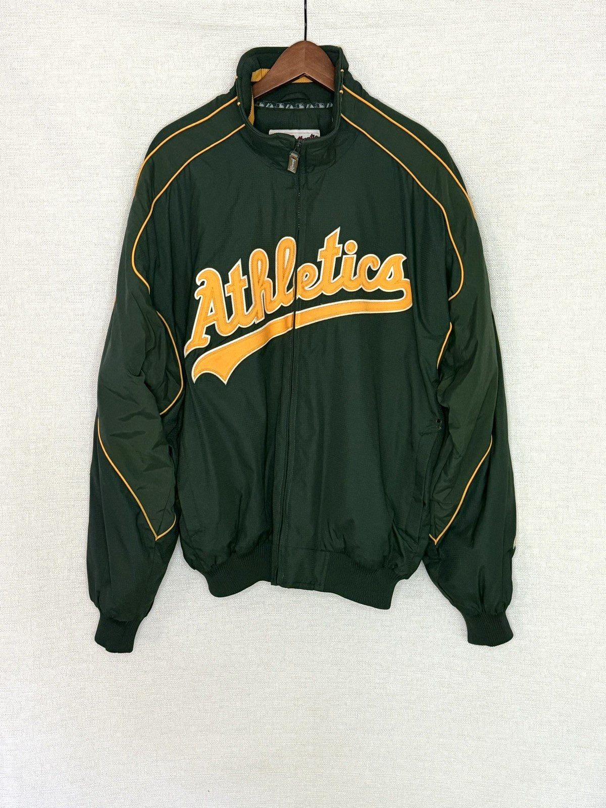 Vintage Majestic Oakland Athletics A’s Dugout Jacket Men’s Size Large *FLAW*