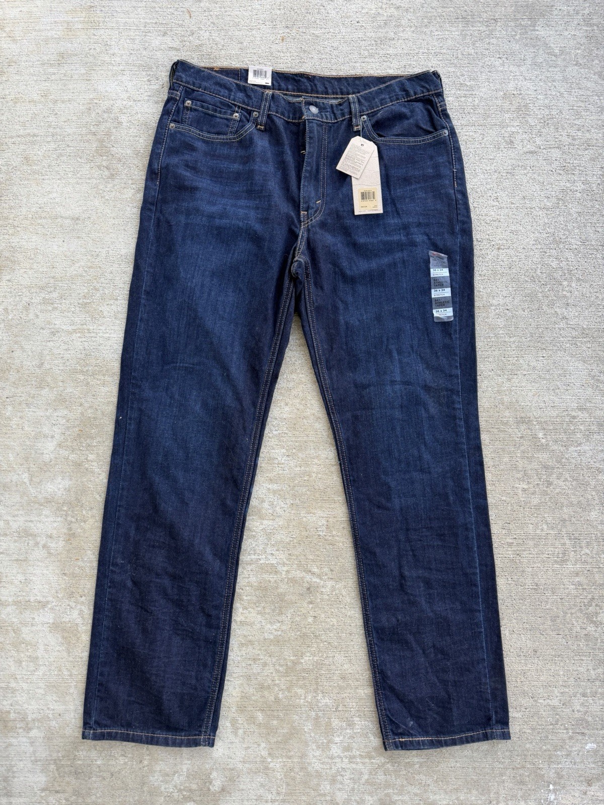 $69 NWT LEVI’s 541 Athletic Taper Men’s Jeans Size 36 X 34