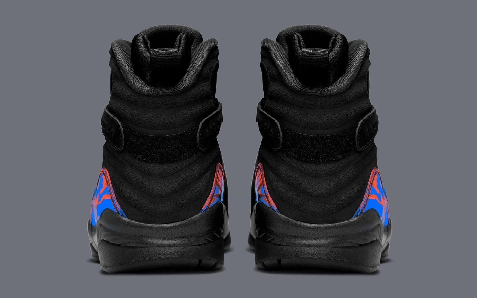 MEN – Size US Jordan 8 ‘Knicks” 2026