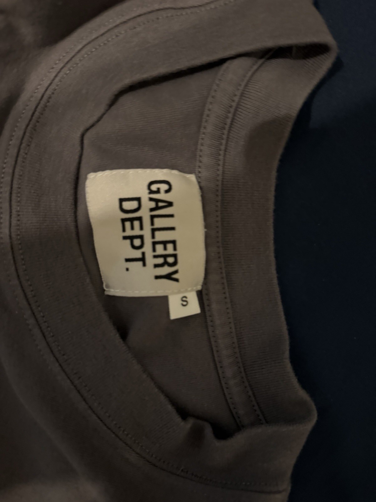 Gallery Dept. T-Shirt Men’s Small Color Grey Short Sleeve