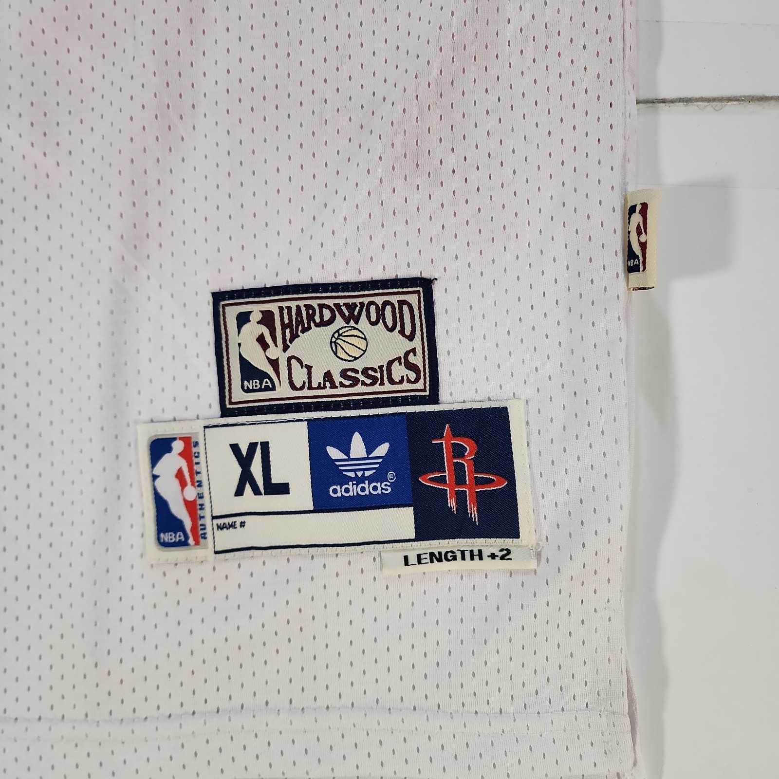 Retro Houston Rockets Hakeem Olajuwon 34 White Basketball Jersey Size XL