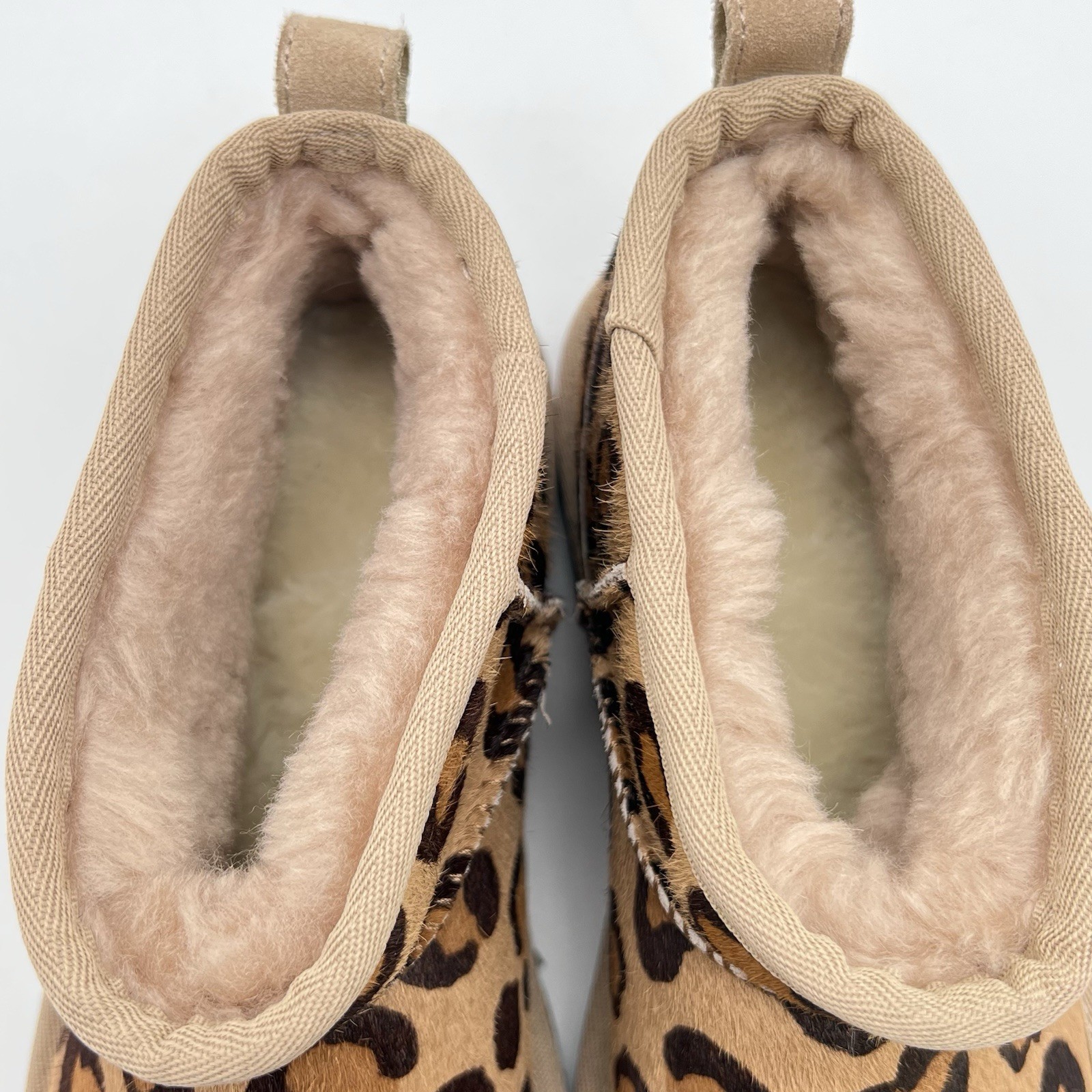 UGG Classic Ultra Mini Leopard Print Calf Hair Boots Women’s Size 6