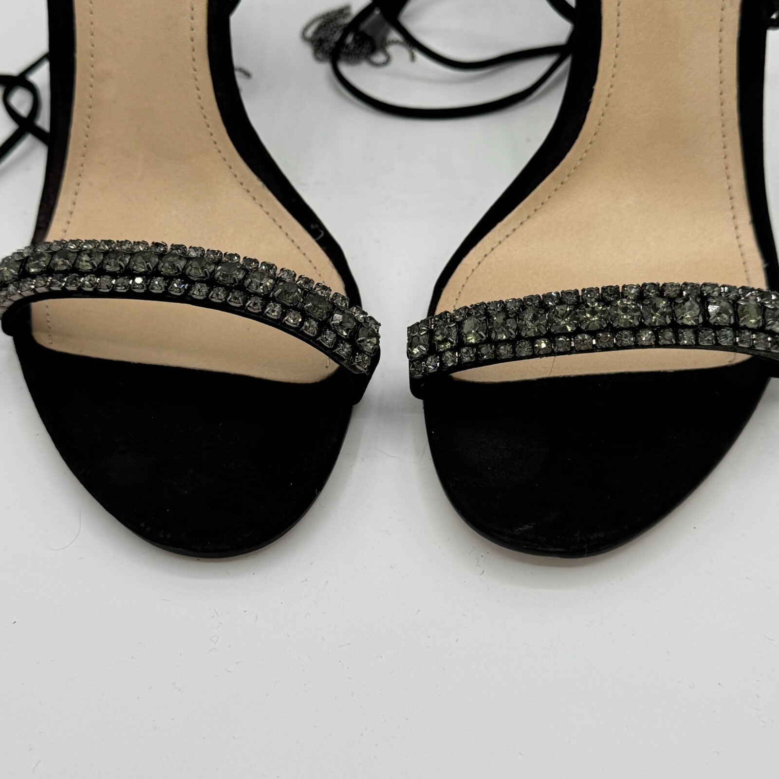 Schutz Bellin Crystal Detail Ankle Wrap Chain Tassels Sandal Sz 8 Black Nubuck