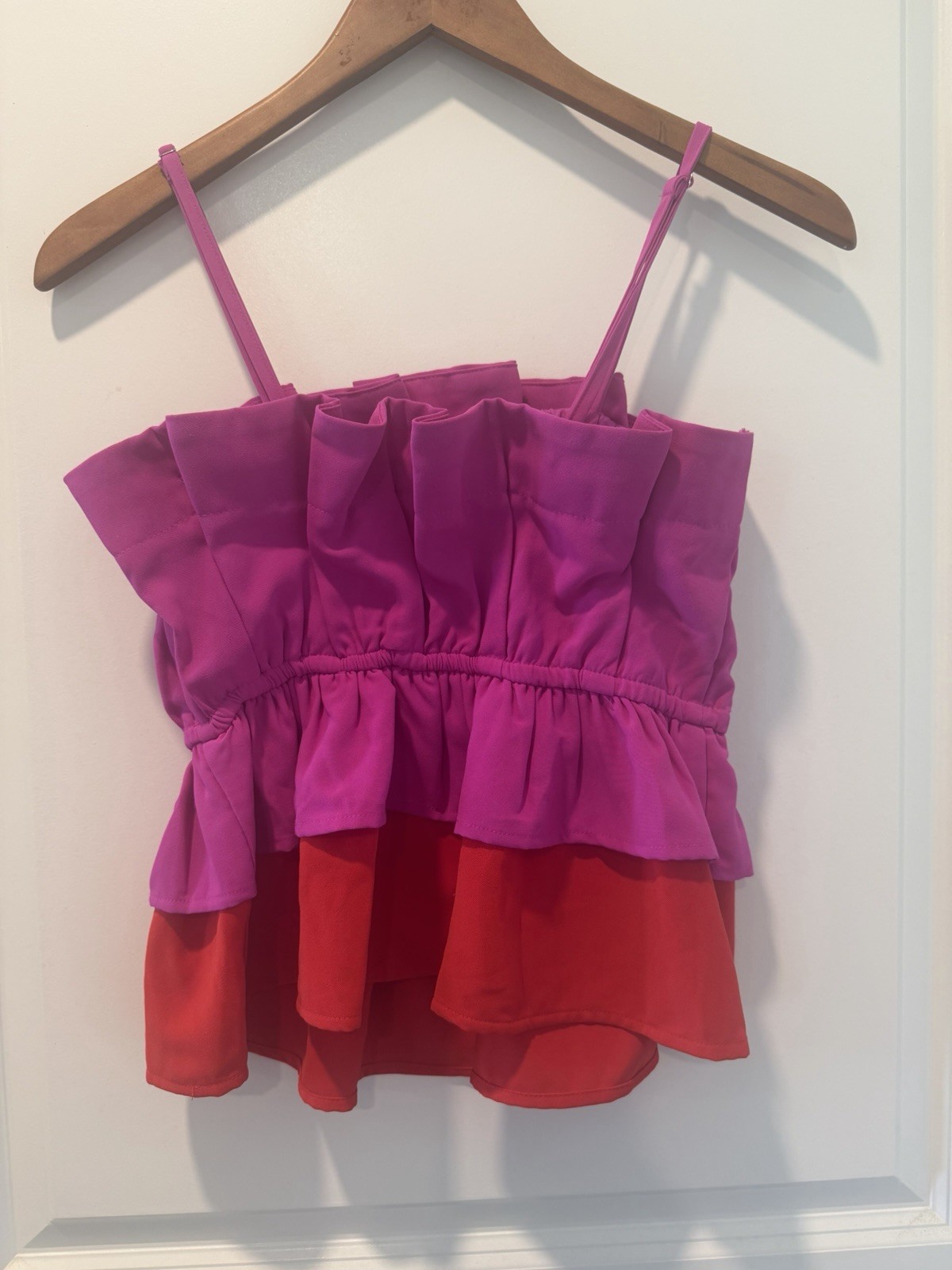 TGEC Women’s S Pink/Red Ruffle Spaghetti Strap Square Neck Peplum Cami Top