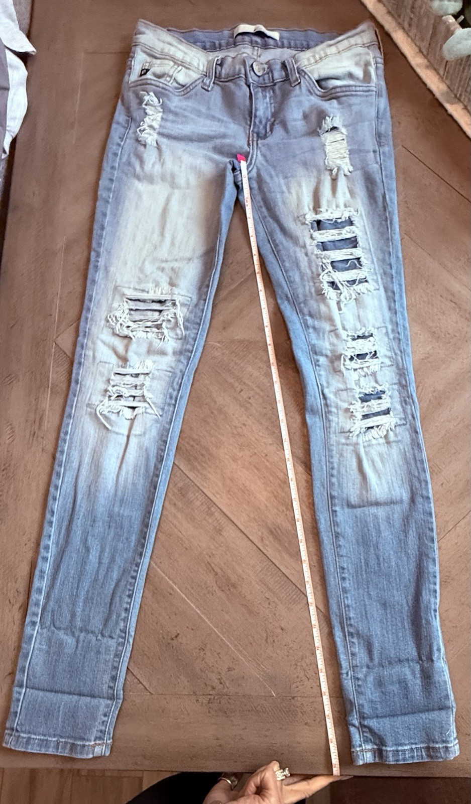Womens kancan distressed skinny jeans size 25
