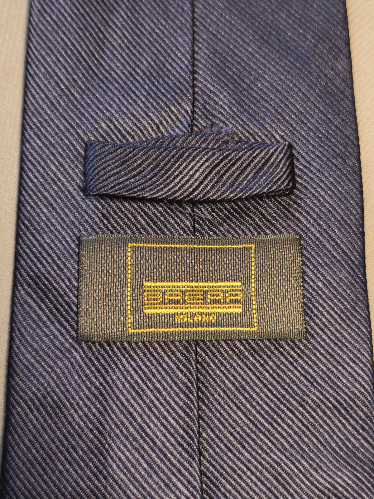 Brera (Milan) – Navy Blue Solid Color Silk Tie Made In Italy Texture Stripes