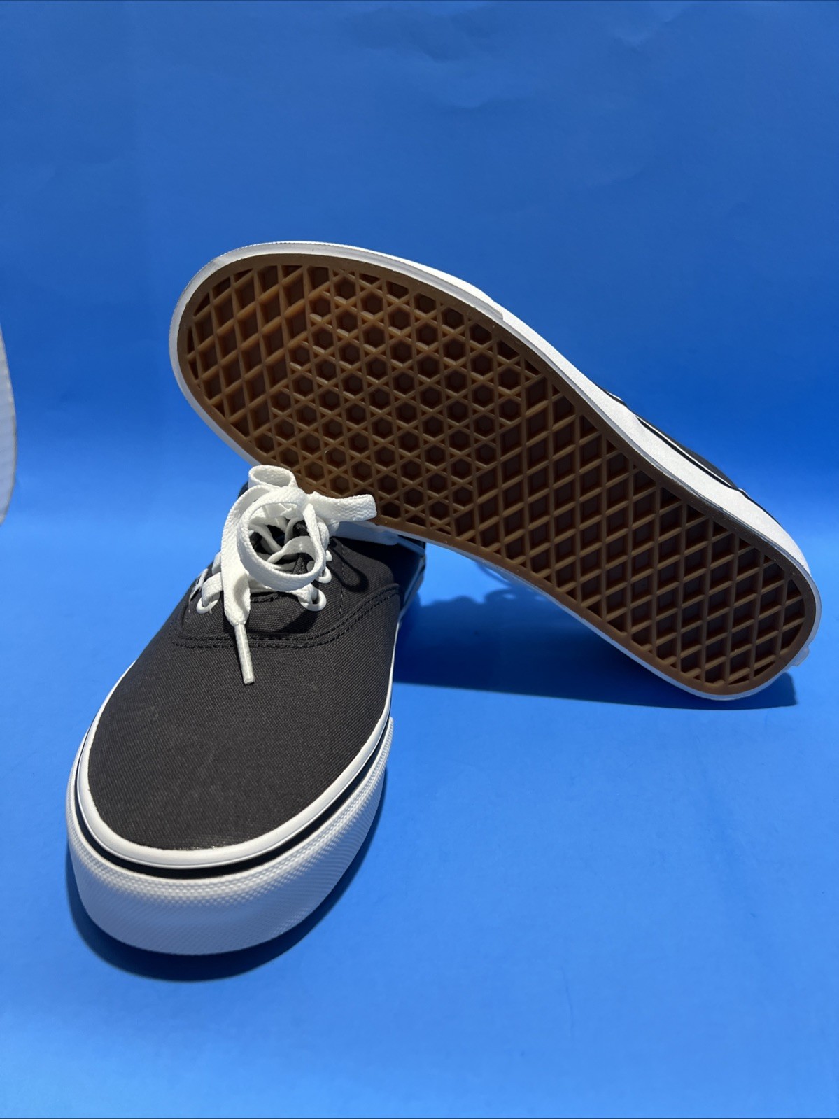 Vans Men’s Doheny Slip On Canvas Casual Skate Shoes Size 7.5 NIB
