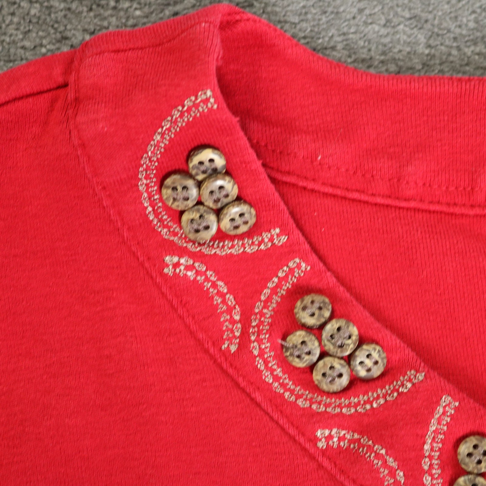 Christopher & Banks Button Accent V-Neck Sleeveless Knit Top Red L