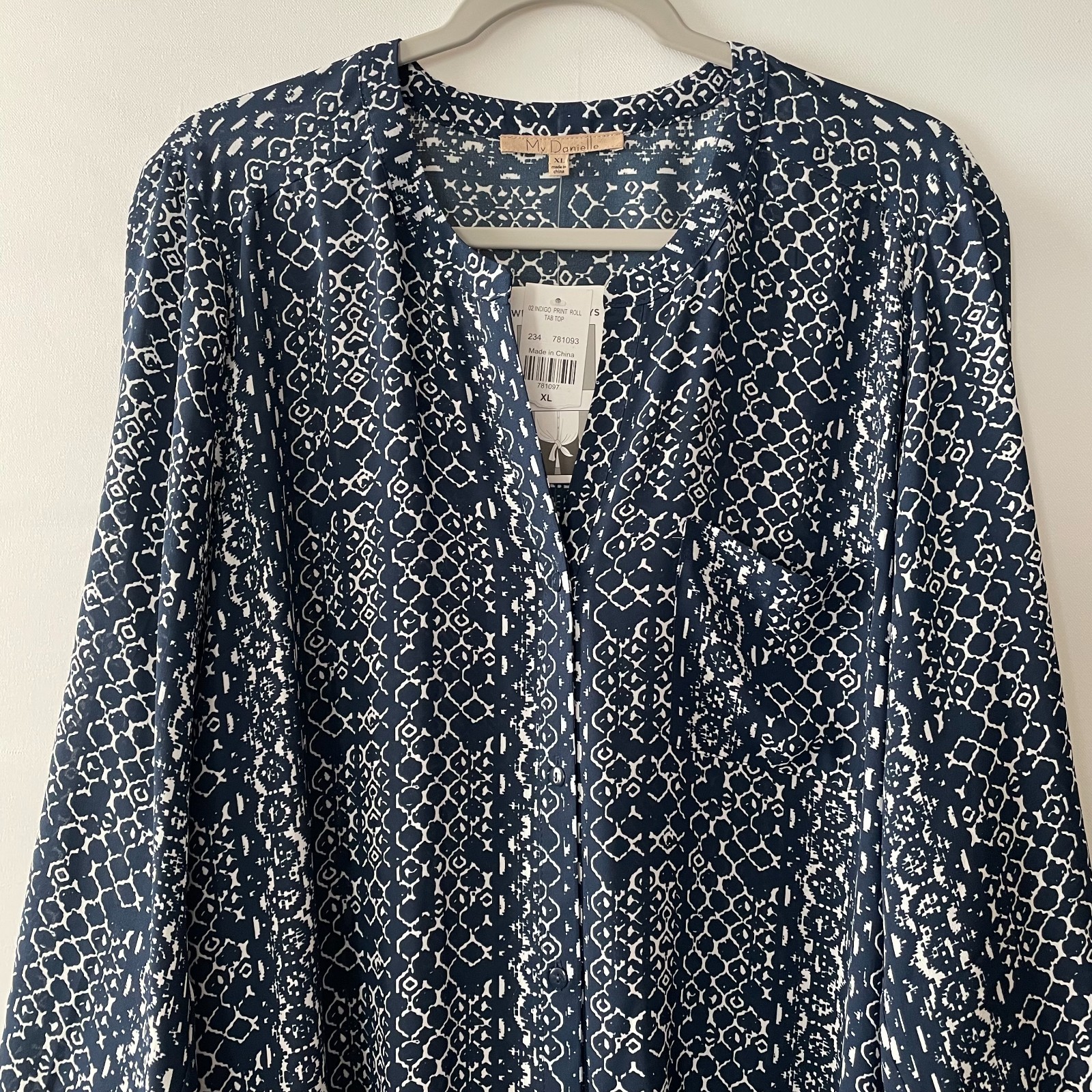 NWT Mv Danielle Womens Indigo Blue Snake Print Roll Tab Sleeve Tunic Top Size XL