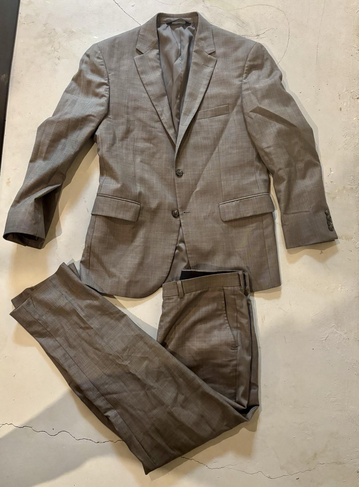Jos. A. Bank Traveller Men’s 2-Piece Gray Wool Twill Suit 40R 34×30 Flat Front