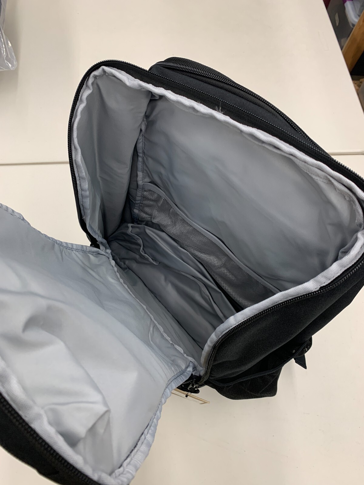 Nike Varsity Elite Backpack 32L Black Grey Air Cushion Basketball Bag HM9965