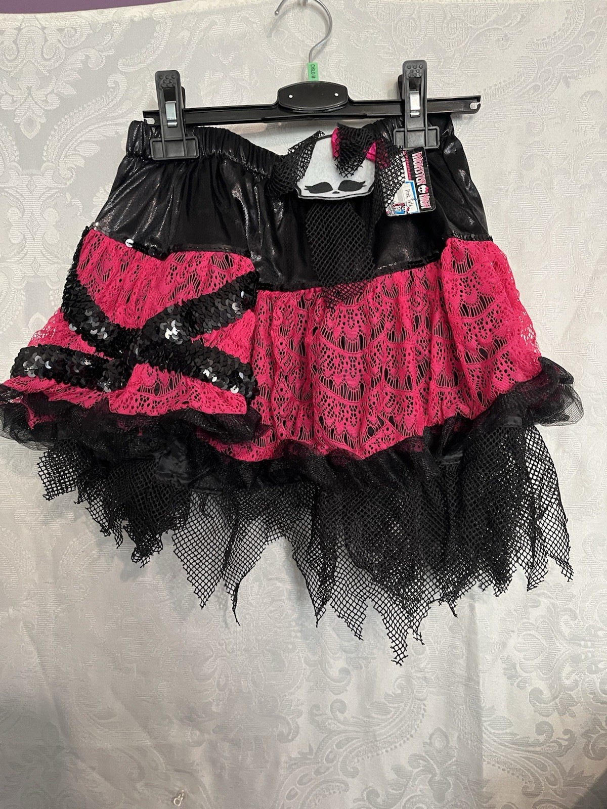 New 2014 Monster High Tutu Rose Pink & Black Skull Skirt Play Pretend Girls OS