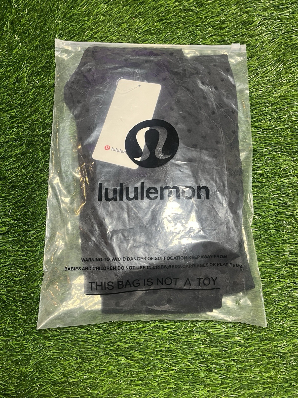 Lululemon Flocked Polka Dot Set SIZE: ( 4 ) Define Jacket + Align 25 in leggings