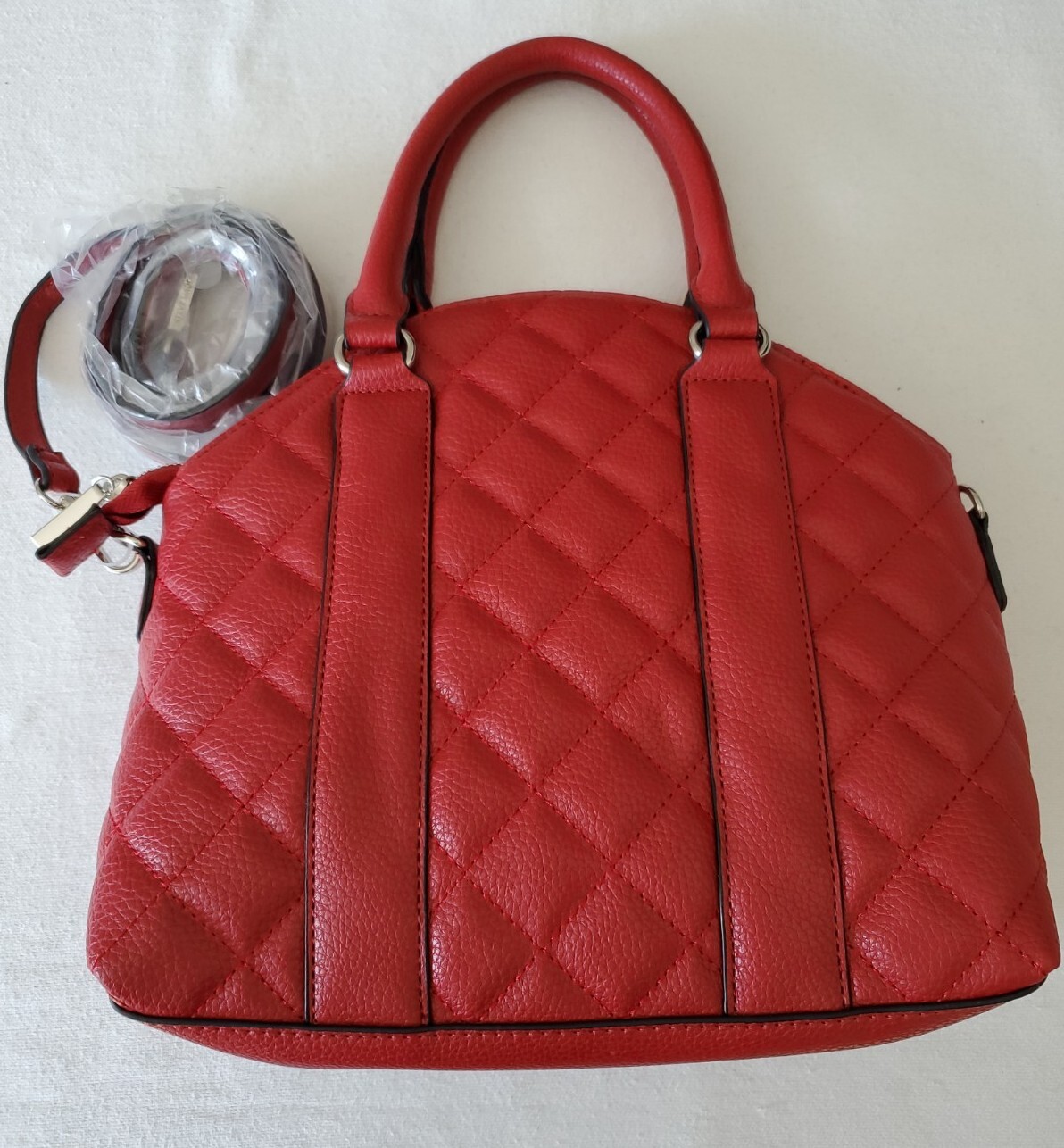 STEVE MADDEN BJULES HANDBAG RED QUILTED with Crossbody Strap Silver Accents NWT