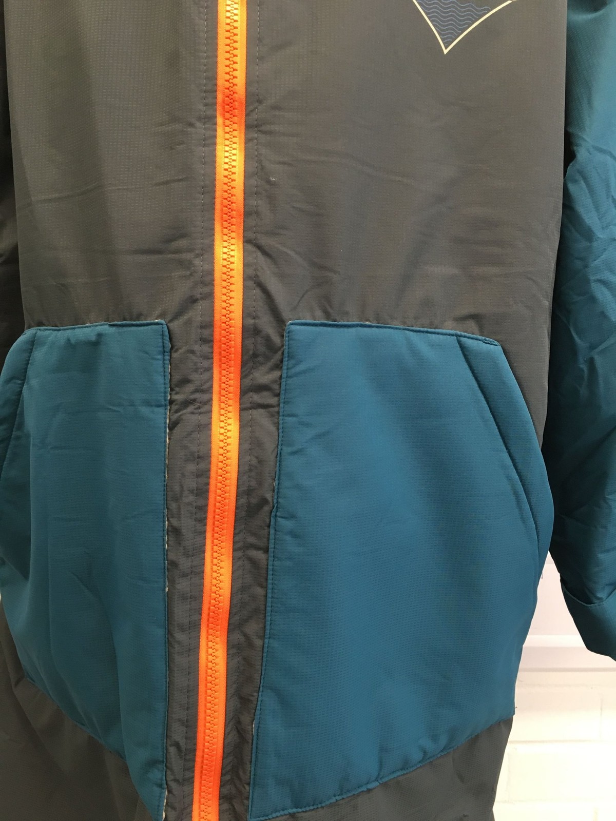 Brakeburn Hooded Dry Robe Grey Blue S/M Men’s Fleece Lined Outdoor Zip (HJ138F18