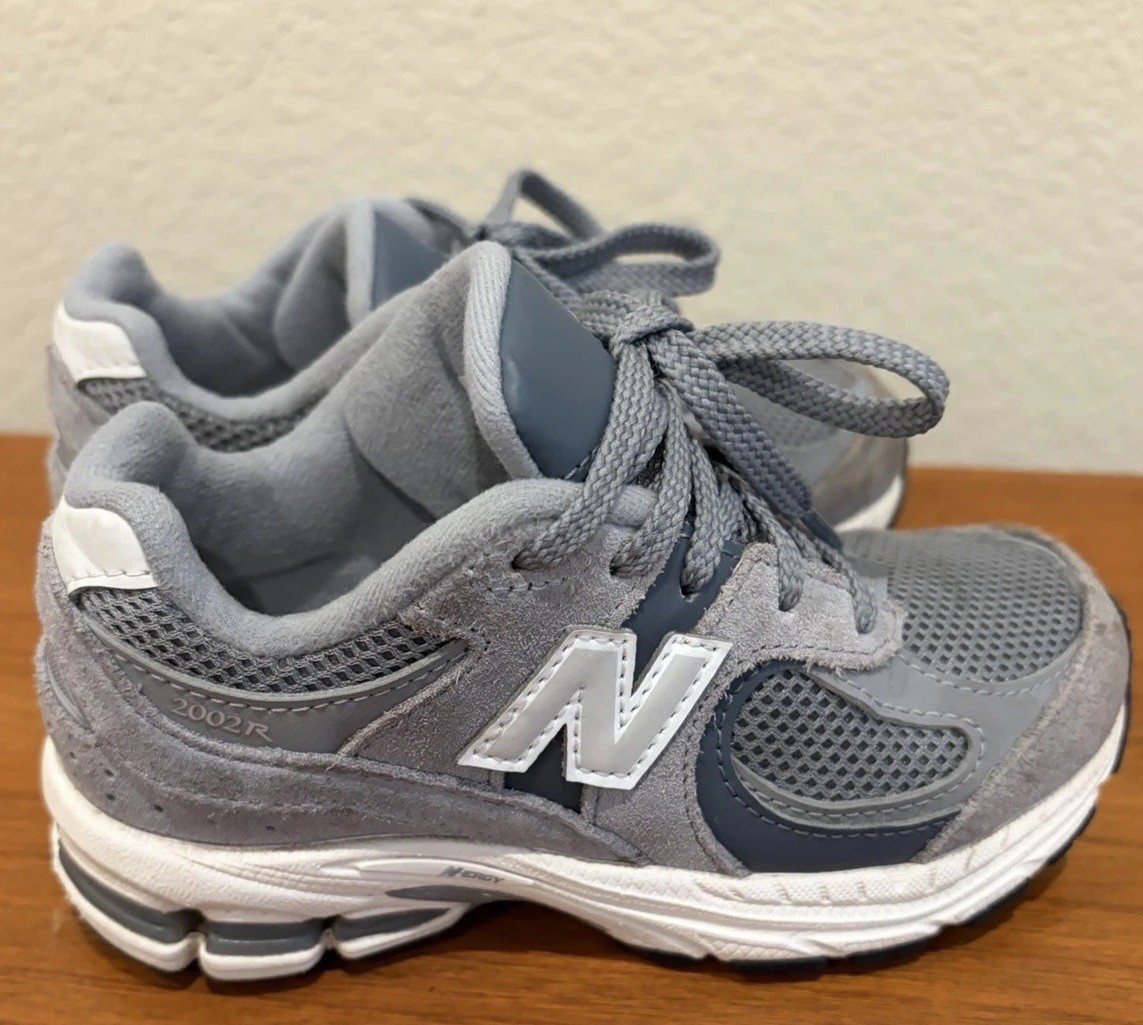 New Balance 2002 R Grey/White Toddler Sneakers PC2002ST – SZ 11 C