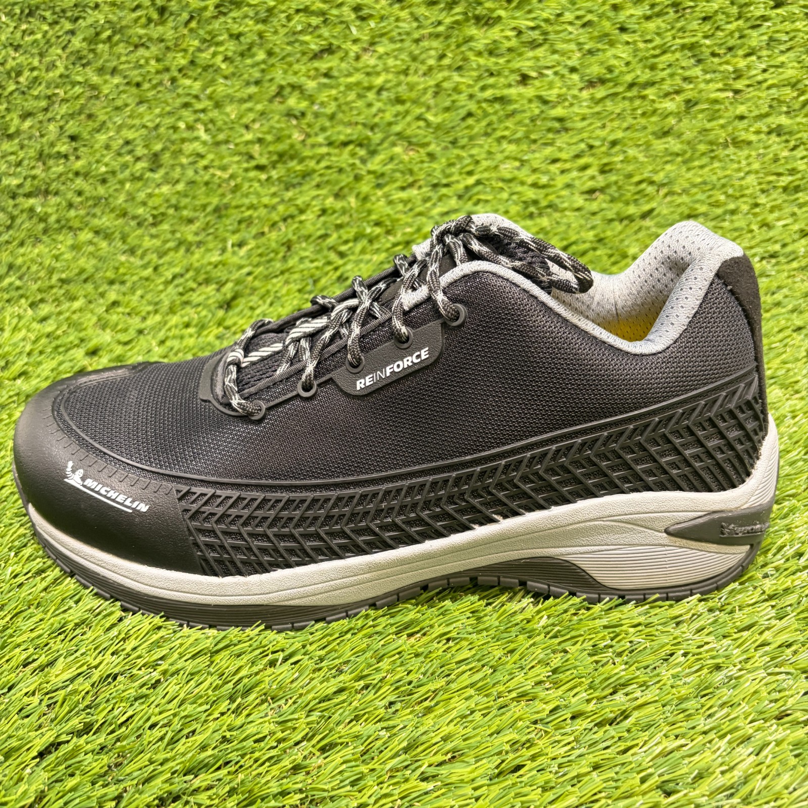 Michelin Latitude Tour Mens Size 9.5 Black Gray Alloy Toe Safety Work Shoes
