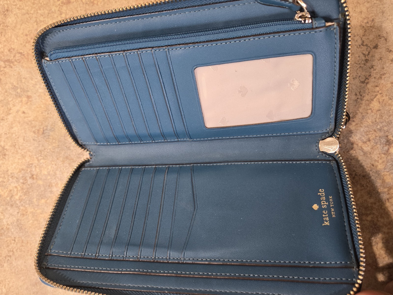 Kate Spade Staci Large Continental Wallet Dark Peacock Saffiano Leather Read EUC