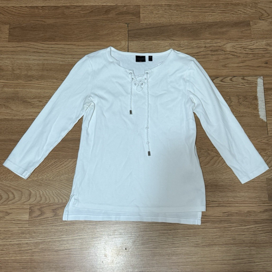 Rafaella Women’s S White Solid V-Neck Lace-Up 3/4 Sleeve Knit Top