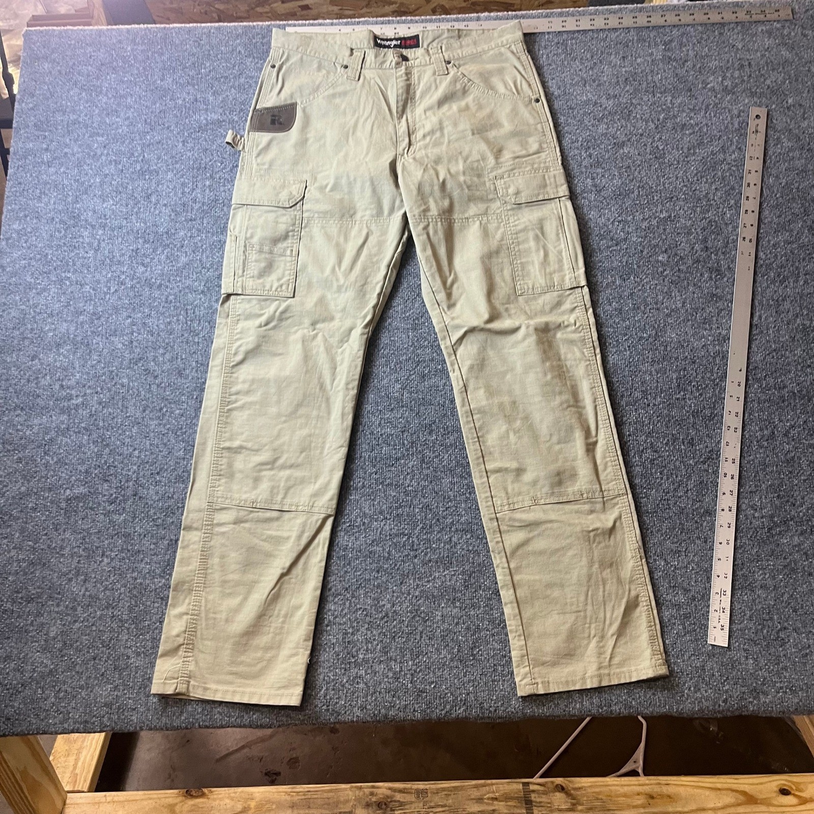 Wrangler Cargo Pants Mens 35×34 Tan Riggs Workwear Ripstop Relaxed Fit Utility