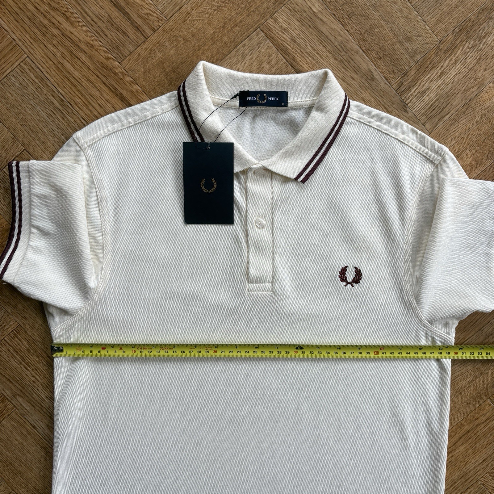 BNWT Fred Perry M3600 Short Sleeve Twin Tipped Polo Shirt Ecru Size Medium