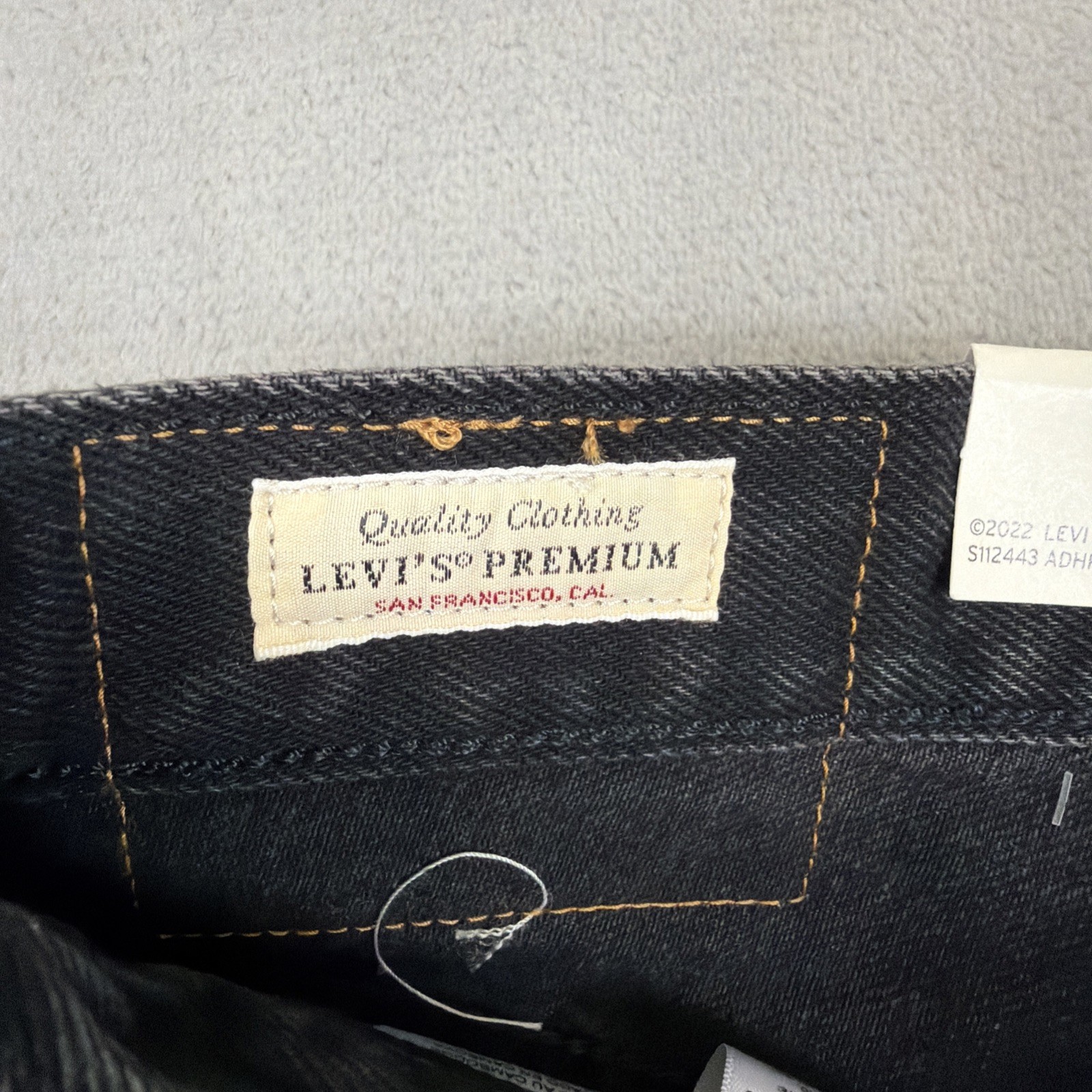 Levi’s 568 Premium Jeans Men’s Size 29×30 Loose Straight Black Denim Cotton