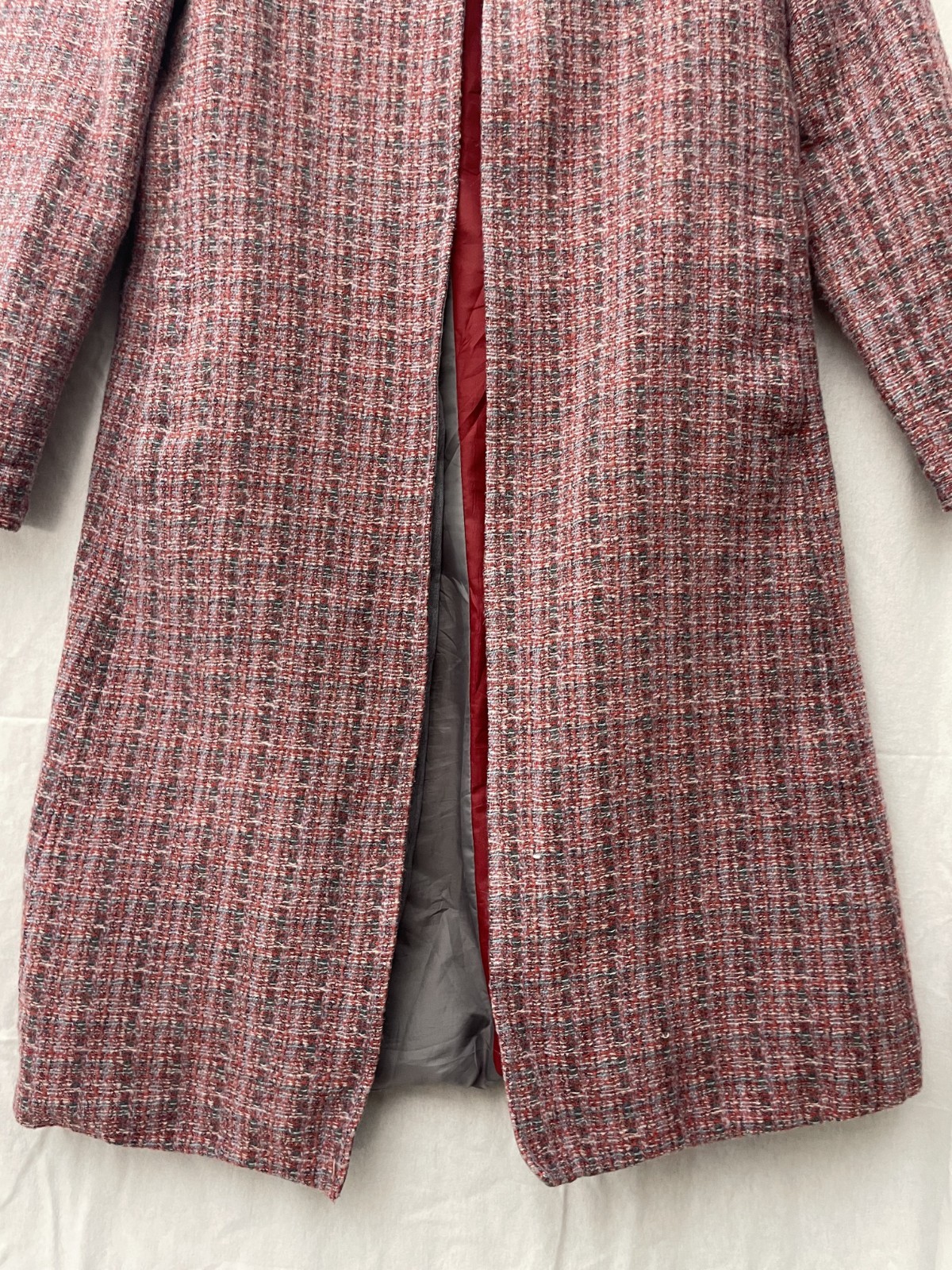 Harvé Benard Women’s 100% Wool Red Gray Plaid Long Coat Jacket Size 12