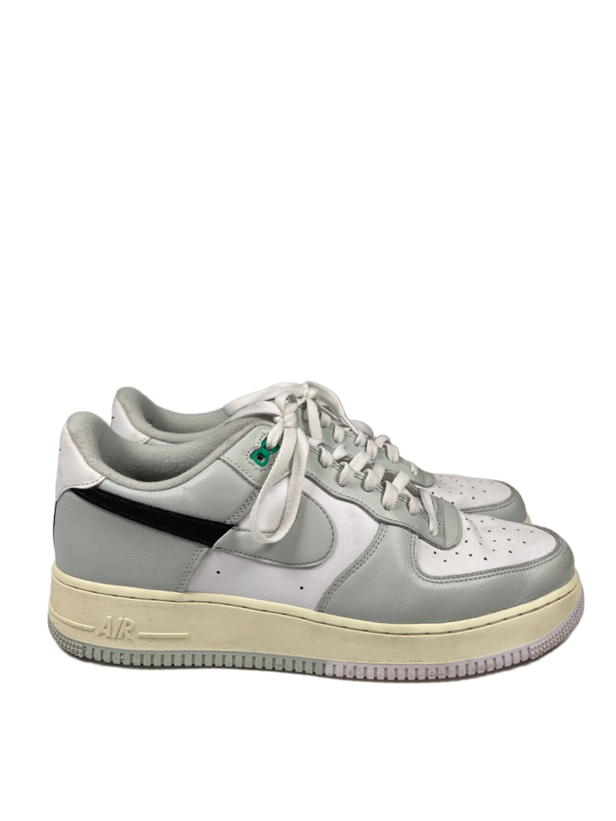 Nike Men’s Gray Air Force 1 Low ’07 LV8 Split Lace Up Sneakers – 13