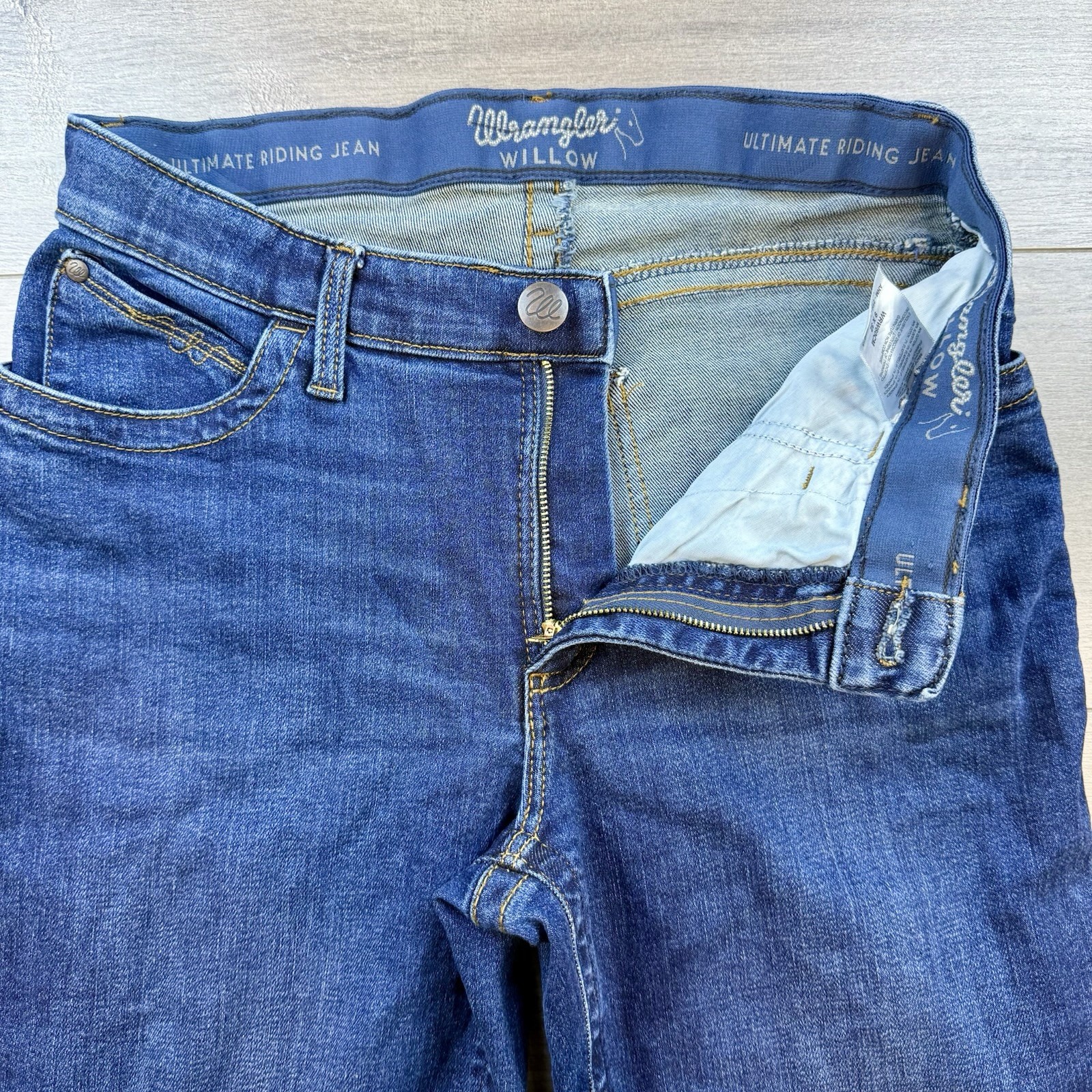 Wrangler Willow Ultimate Riding Jean 9 x 32 Blue Bootcut Stretch Denim Dark Wash