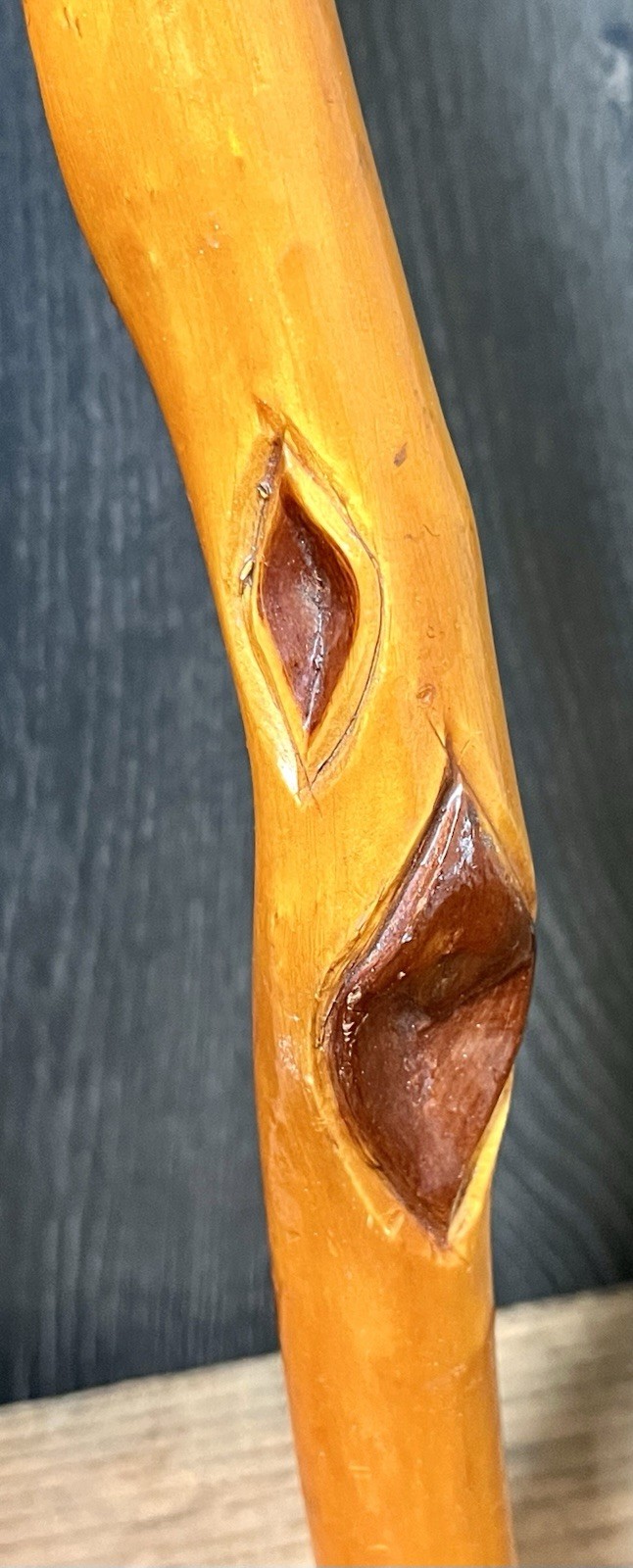 Beautiful Vintage Diamond Willow Twisted Wood Handmade 30” Walking Cane 10 Oz!