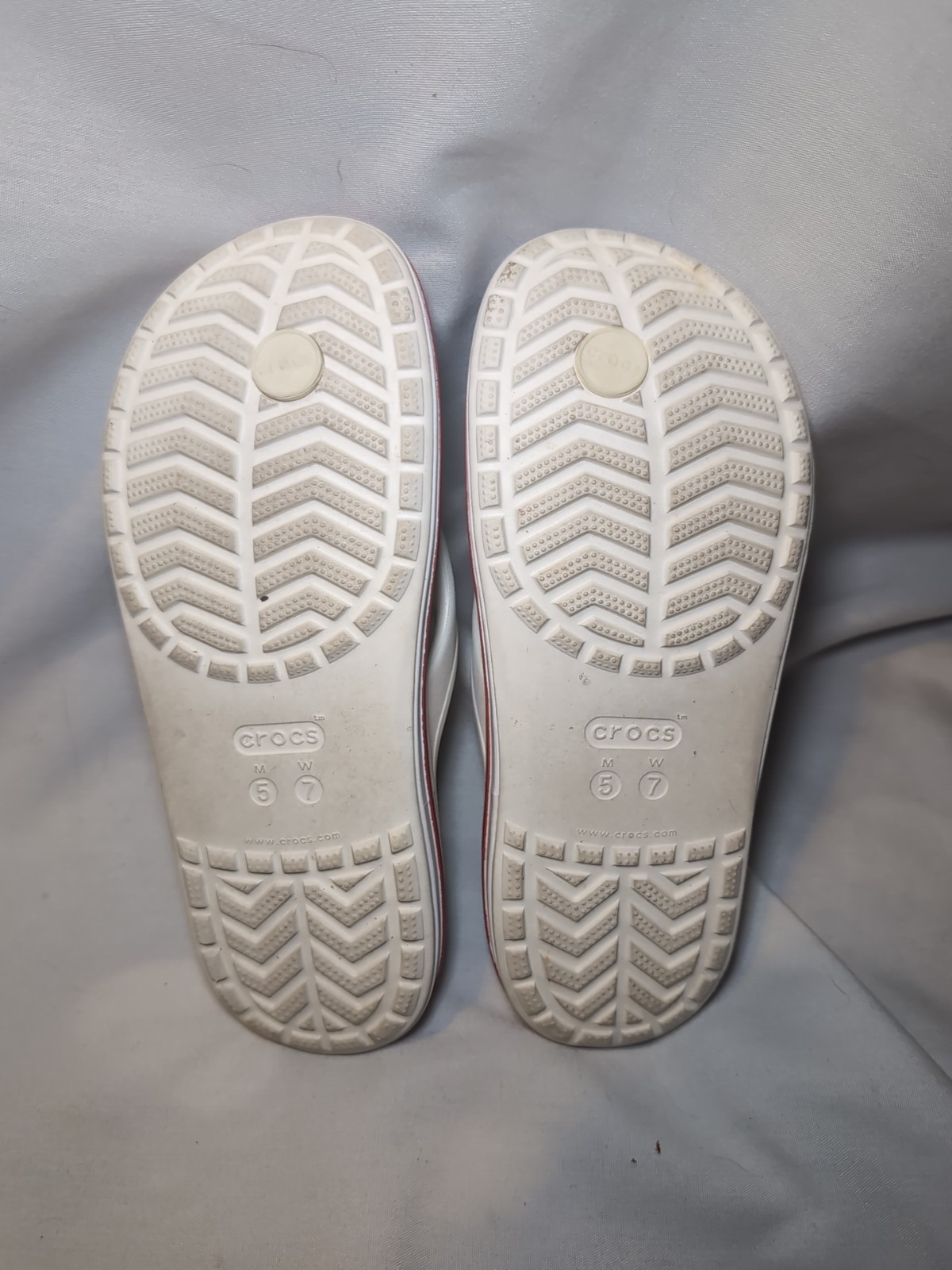 Crocs Bayaband Tie Dye Mania Flip Flops Shoe Thongs Women 7 Mens 5