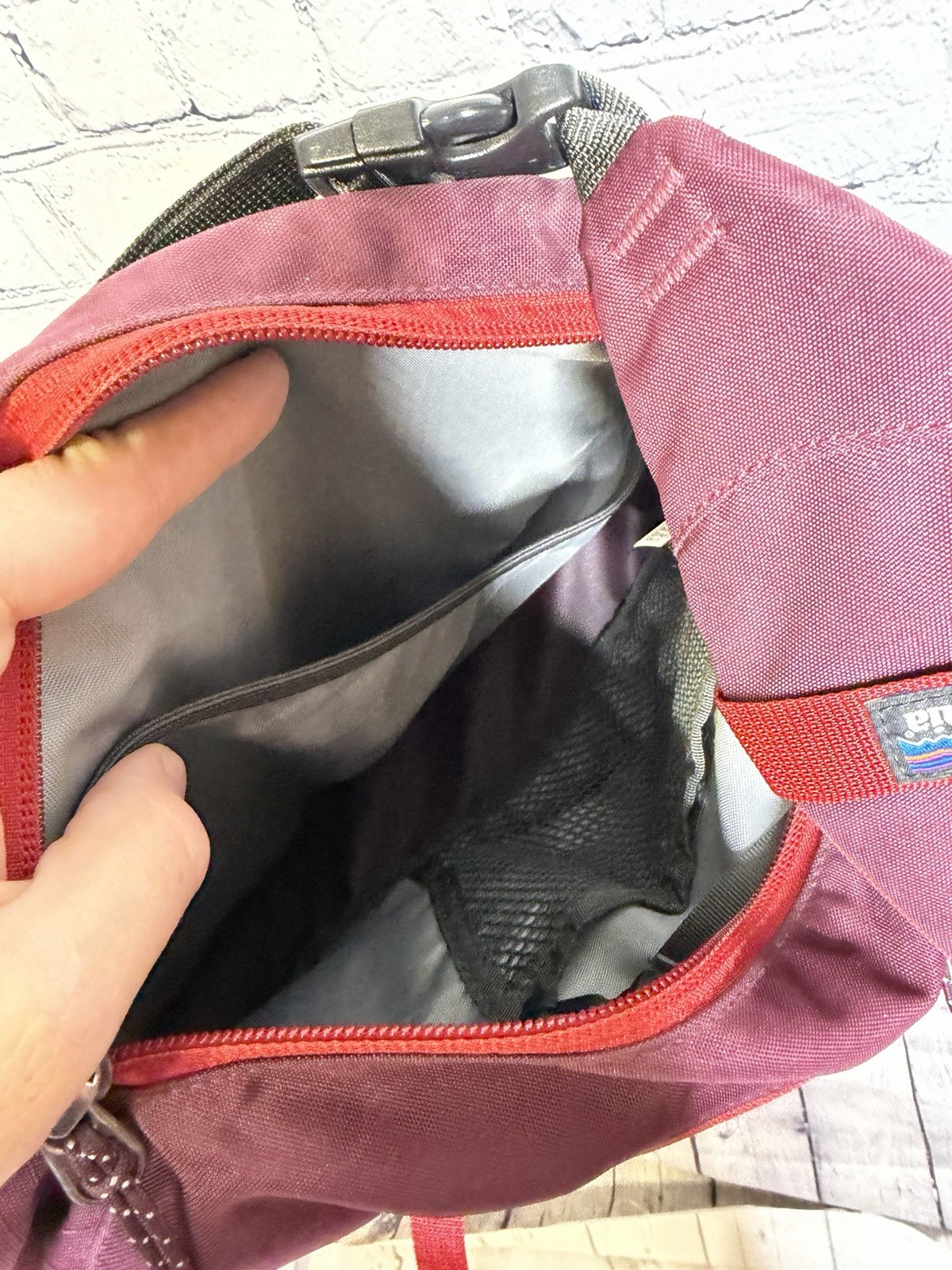 patagonia 8l atom sling Bag