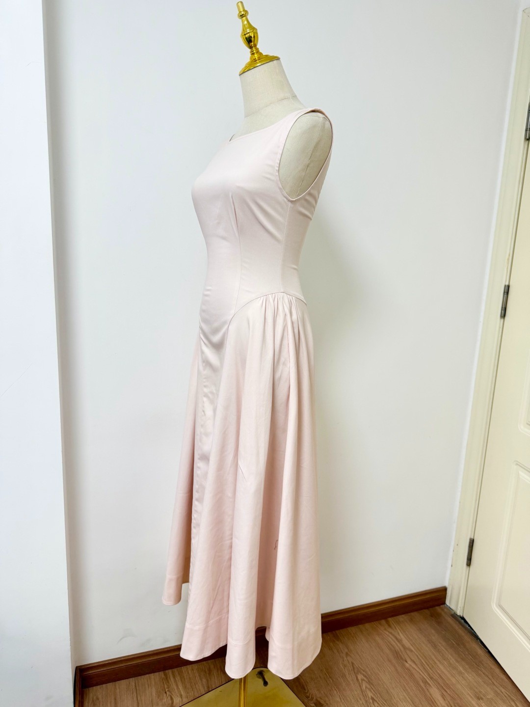 Helsa Stretch Organic Cotton Midi Dress