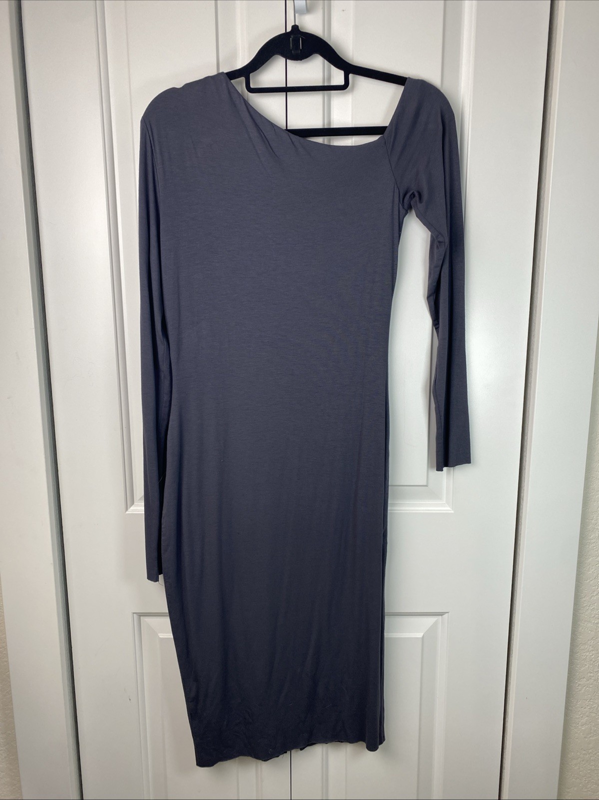 Bailey 44 Form Fitting Slate Gray Asymmetrical Pleated Lined Dress Size M (?)