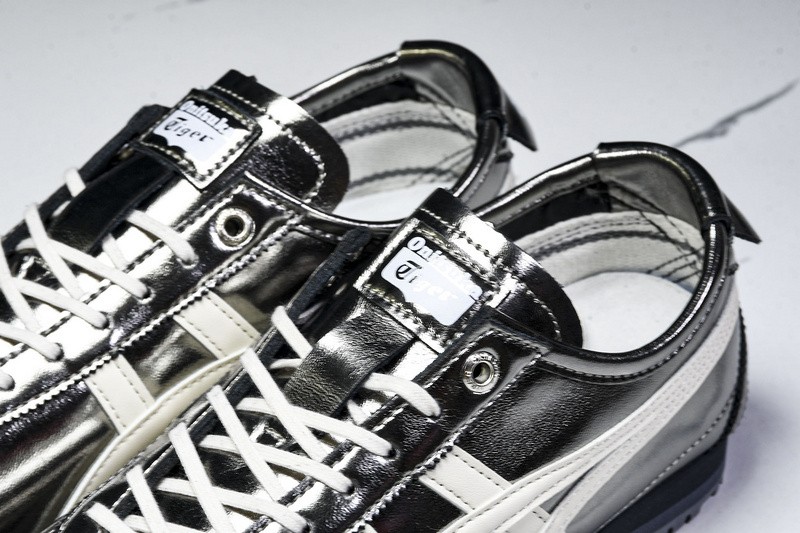 Onits*ka Tiger Mexico66SD Metallic Series Metropolis Cream 183C468-020 Size 4-11