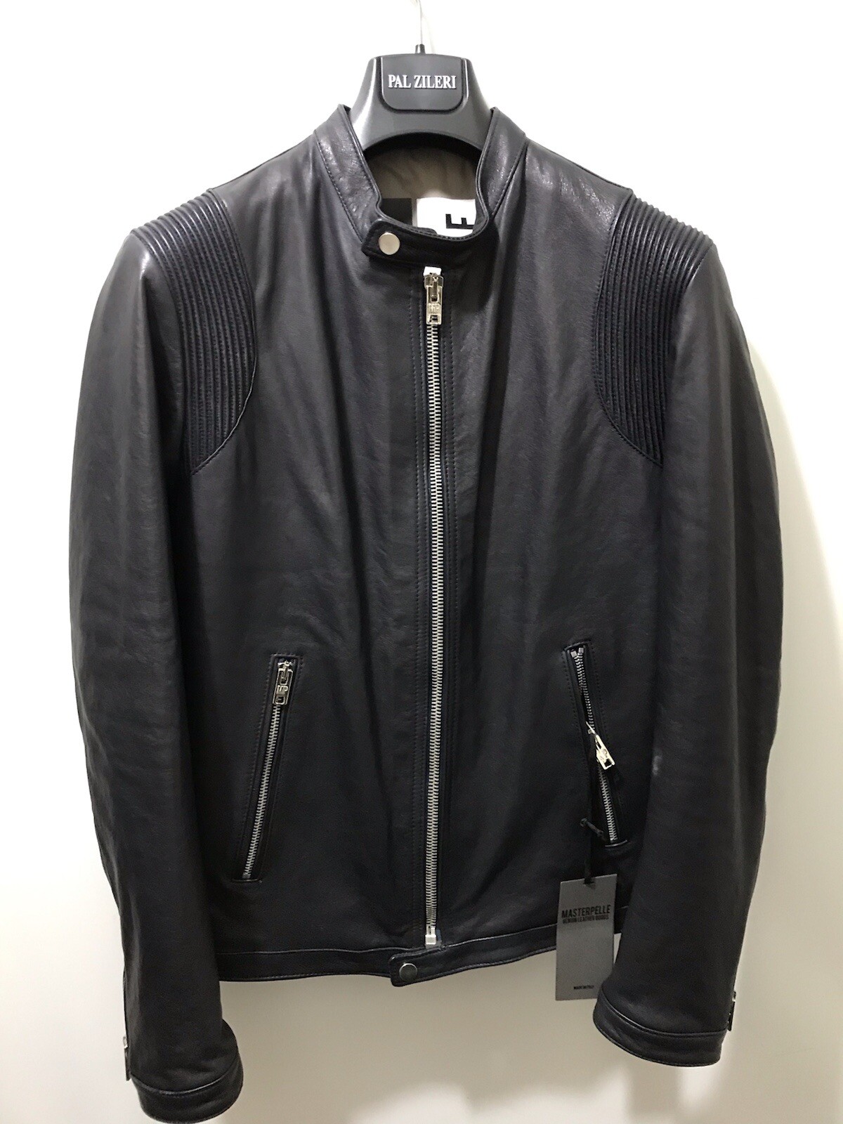 Masterpelle Italian luxury leather bike jacket L( Slim 42/41~Full40 US) NWT$1950