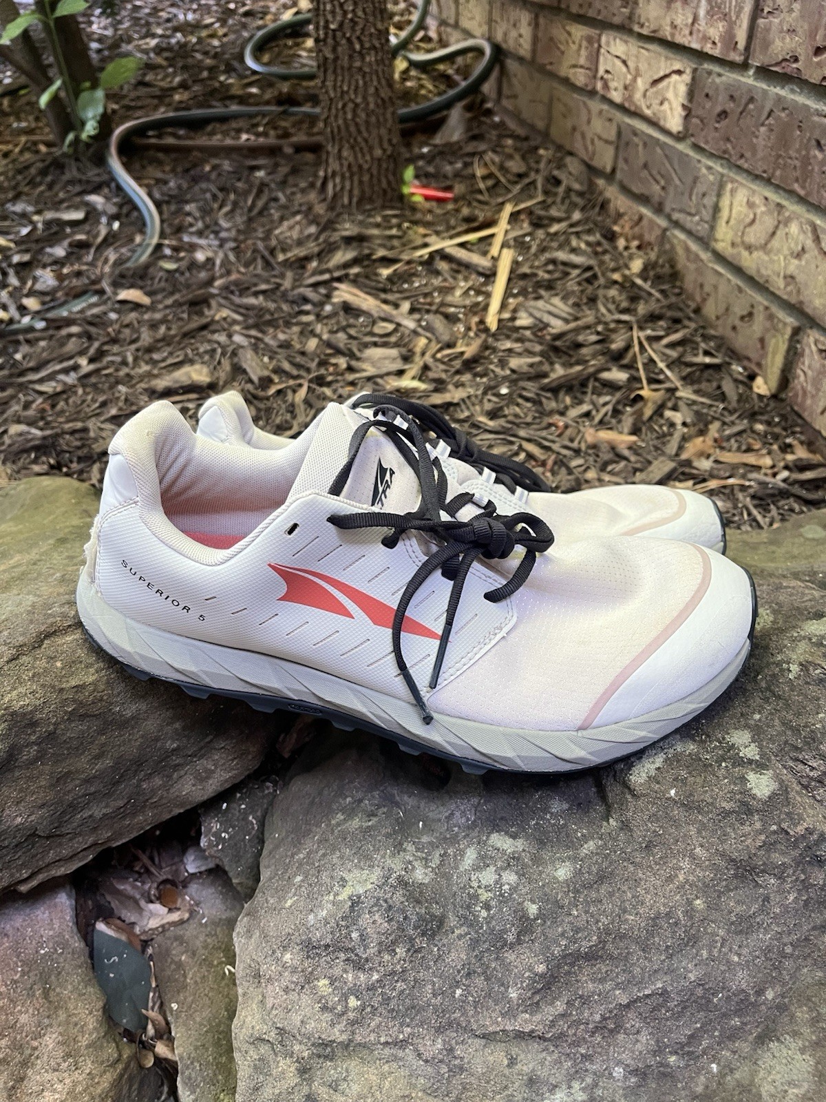 Altra Superior 5 Trail Running Shoes Men’s Size 11 White Orange ALOA546Z229