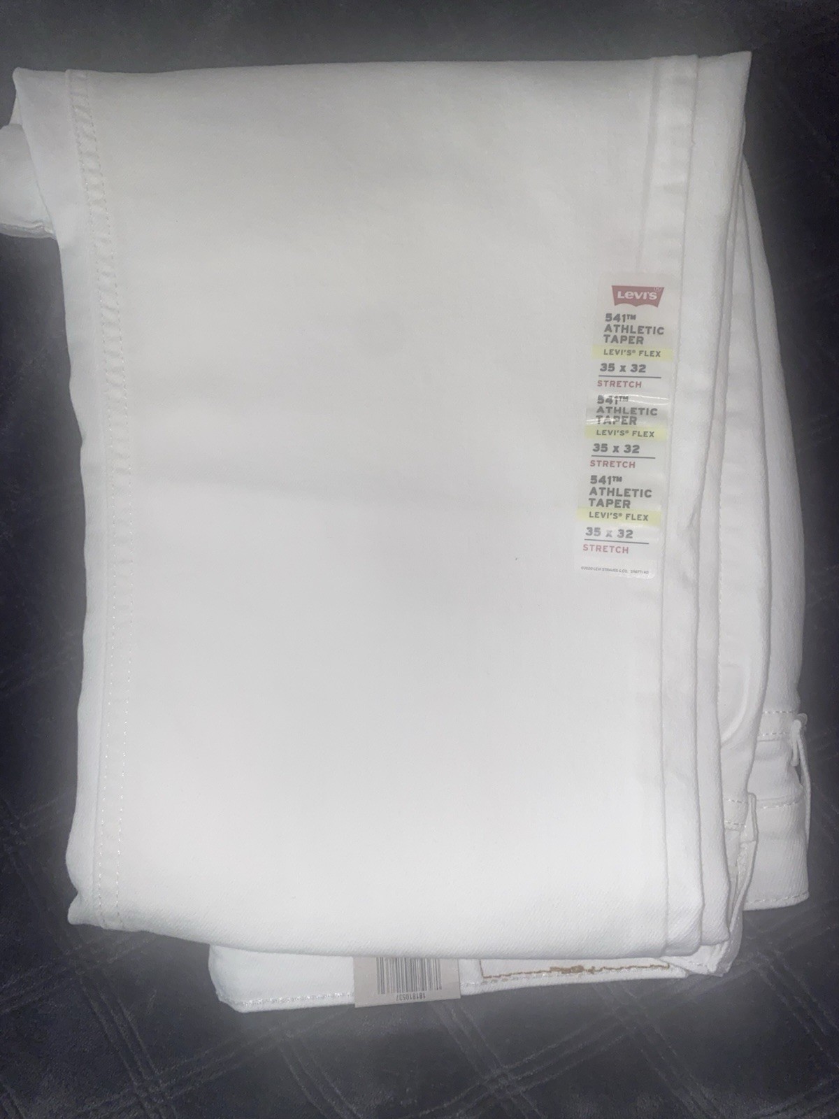 Levi’s 541 Athletic Taper Jeans Men 35×32 White Stretch Denim Levi Stretch.