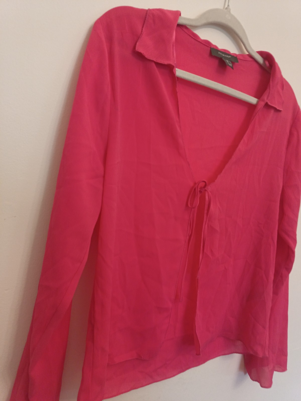 BNWOT Hot Pink Chiffon Blouse Long Sleeve Size 10 Tie Front Lightweight Holiday