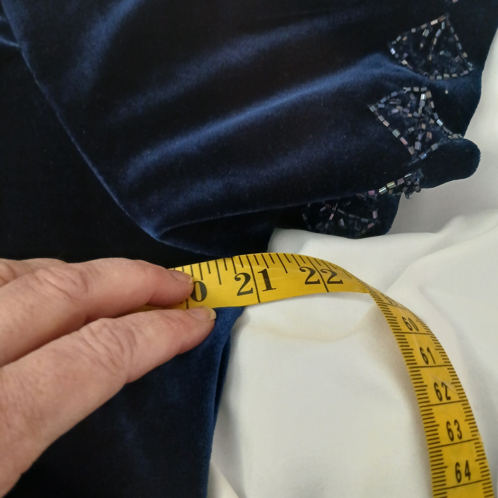 VTG BLUE VELVET BEADED COCKTAIL DRESS – HOLIDAY EVENING WEAR