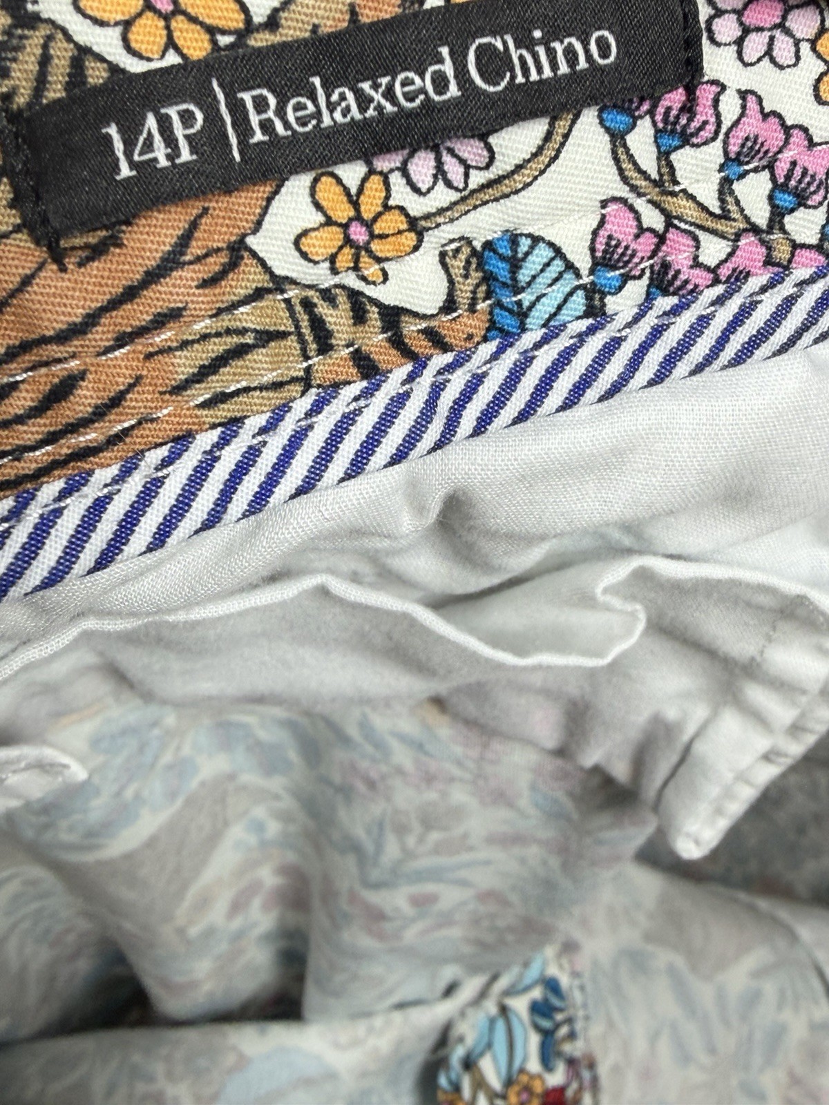 Talbots Relaxed Chino Pants Womens 14P Safari Animal Floral Print Cotton Crop