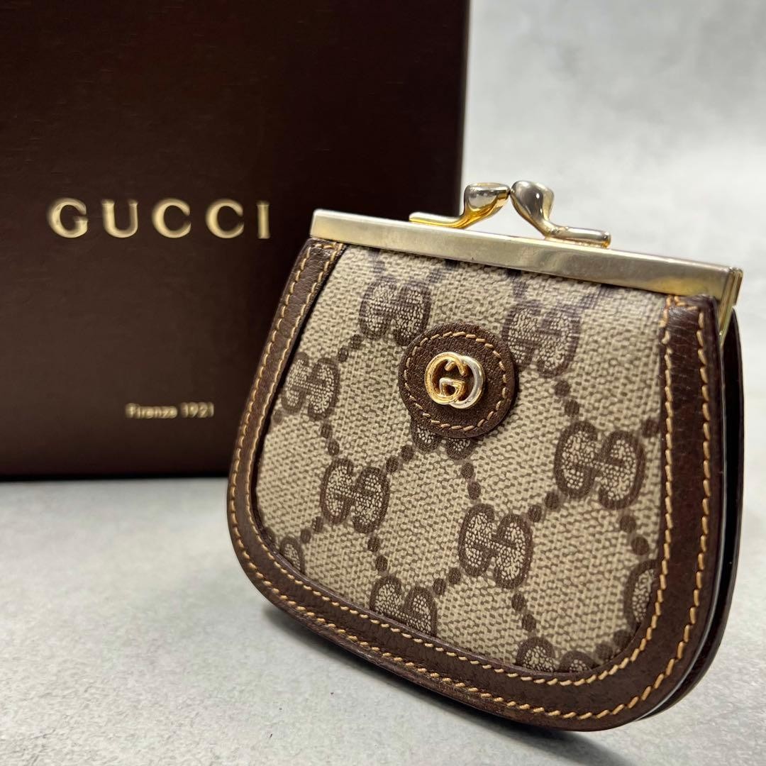 OLD GUCCI GG Supreme PVC coin case 8916